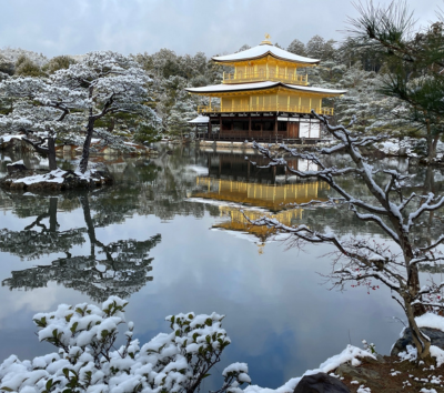 上賀茂神社~每月僅限一日的手作市集→京都老宅內享用蕎麥麵→金閣寺→京都鐵道博物館→日式居酒屋+軟性飲料放題