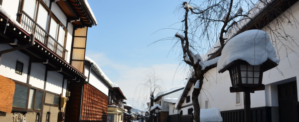 日本三大朝市之一~宮川朝市→飛驒小京都~高山老街散策→新穗高纜車→松本飯店