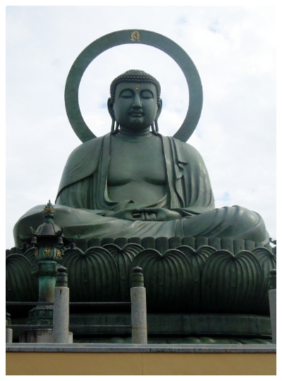 富山運河環水公園~日本最美星巴克→參拜高岡美男大佛→哆啦a夢名場景~水管廣場→小矢部三井OUTLET→金澤市區飯店