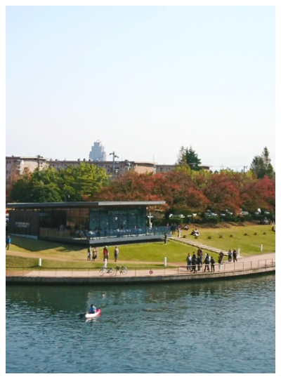 富山運河環水公園~日本最美星巴克→參拜高岡美男大佛→哆啦a夢名場景~水管廣場→小矢部三井OUTLET→金澤市區飯店