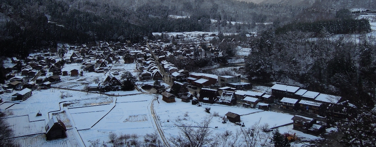 合掌村瞭望台→民家園→合掌村村落→入住高山溫泉飯店