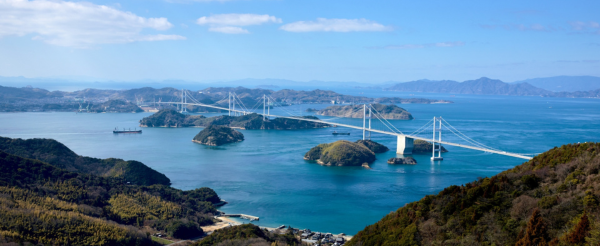 搭纜車上城指定史蹟~松山城→水龍頭柑橘汁~松山商店街→看海景囉~來島海峽大橋展望所→據聞全日本山祇神社總社~大山祇神社