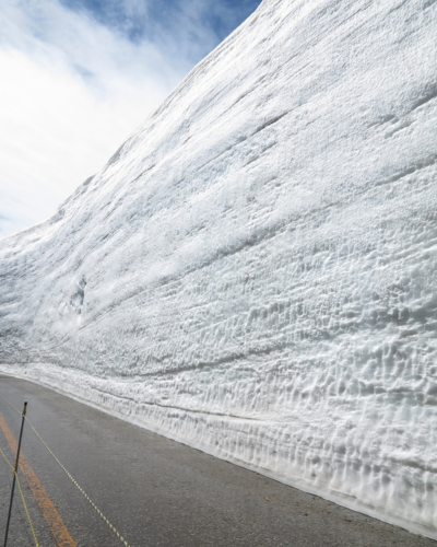 立山黑部一日遊:鬼斧神工~黑部水庫→壯麗奇景~立山雪壁→金澤飯店