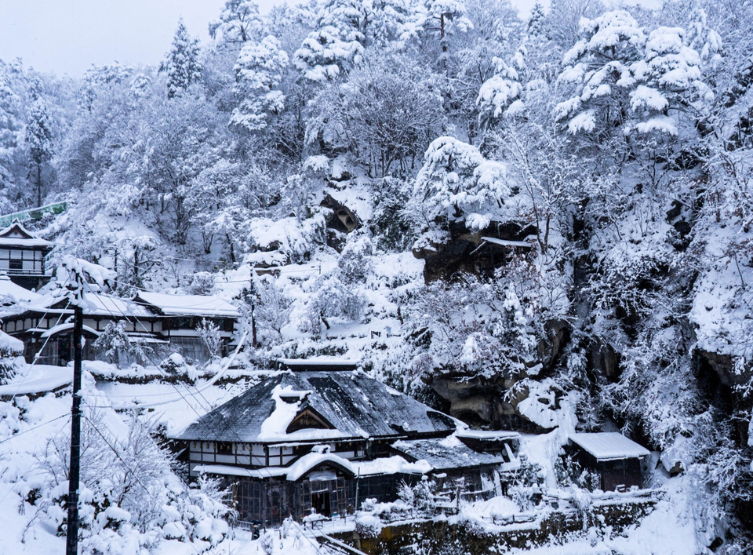 國寶神社~ 大崎八幡宮 →峭壁上的絕景山寺~立石寺→藏王溫泉飯店